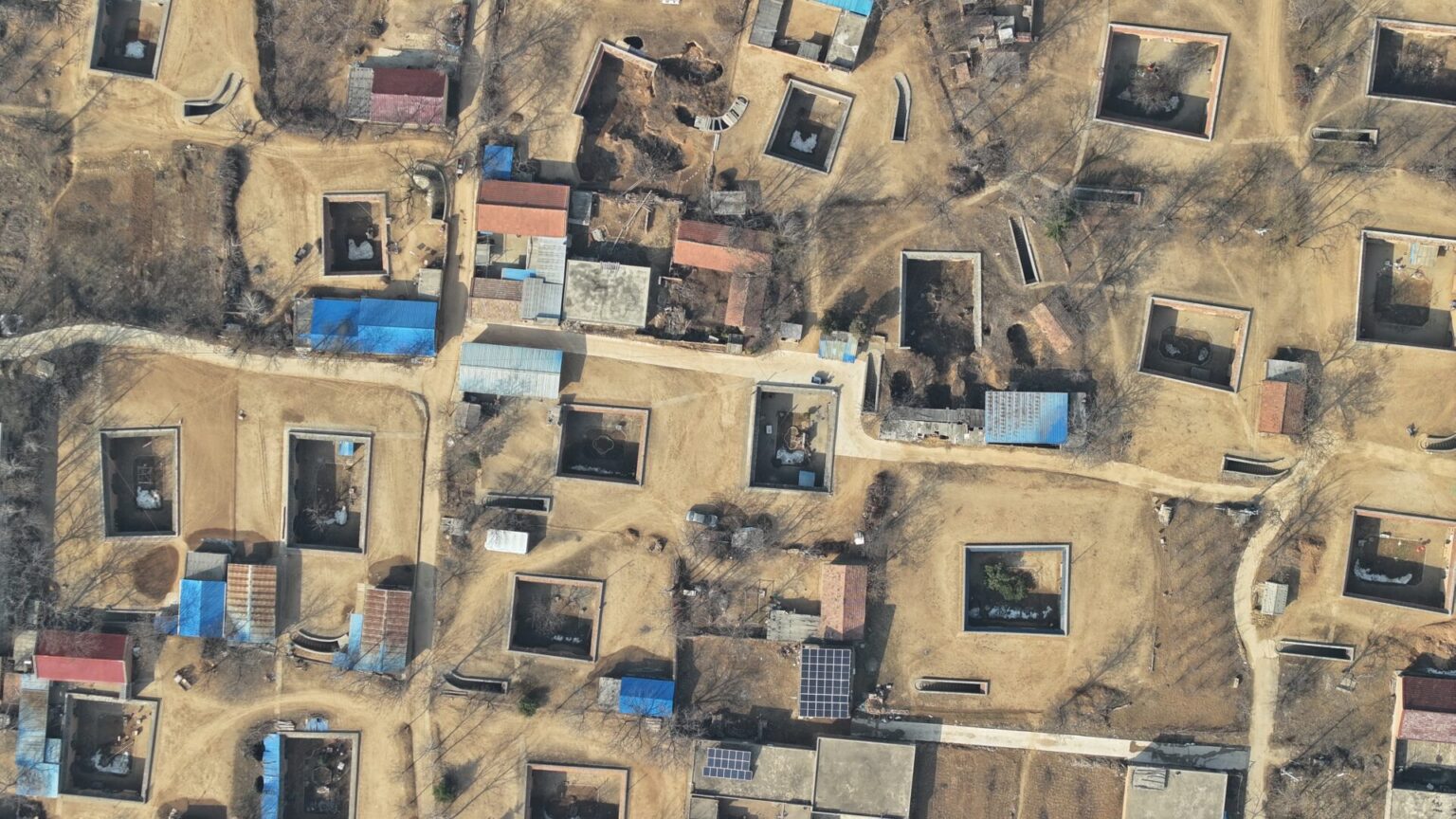 Bird's eye of caved dwellings