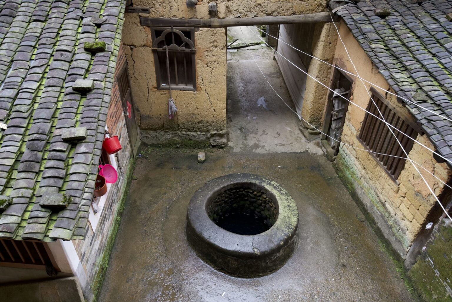 Well inside Toulou