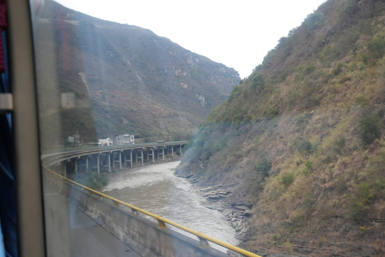 Infratructure in Yanjin County