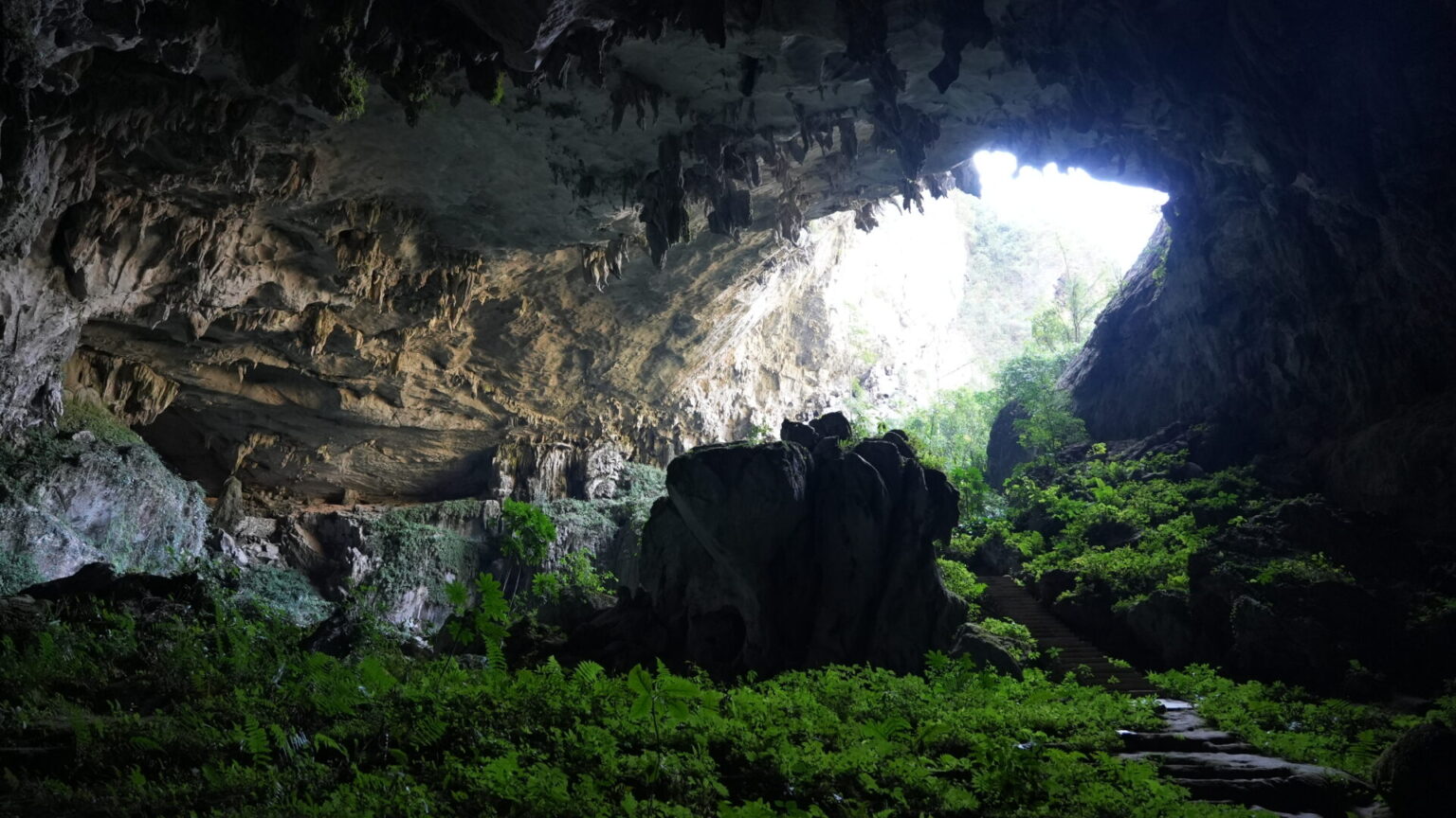 Sinkhole cave